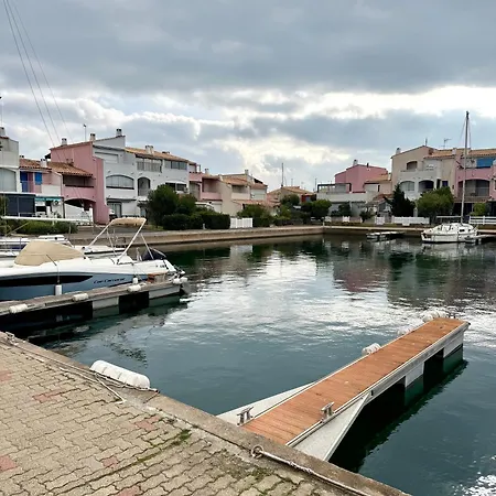 Douceur Du Rivage - 6pers - Clim - Parking - Wifi - Ile Des Marinas - Au Bord De L'eau - Histoire De Cles בית נופש אגדה